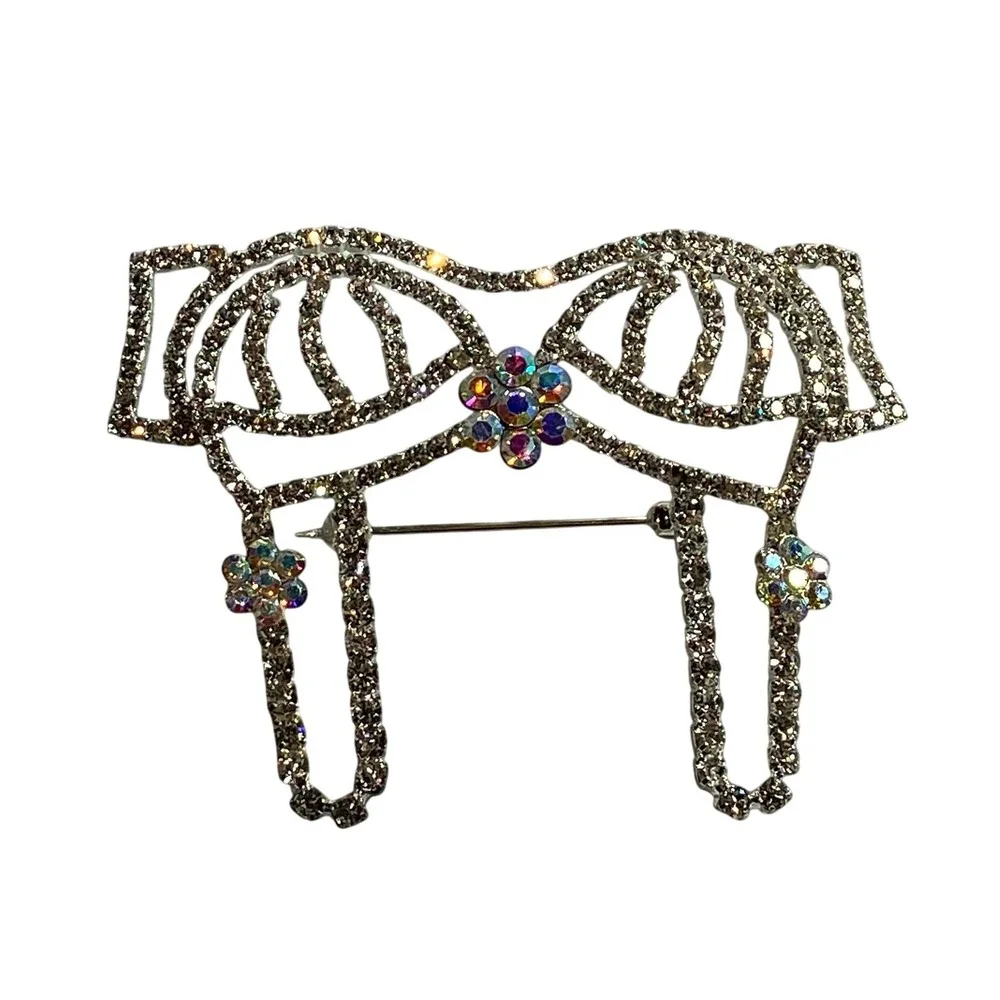 Vintage Elephant Brooch Silver Tone Rhinestone AB Crystal‎ Flower Statement Pin